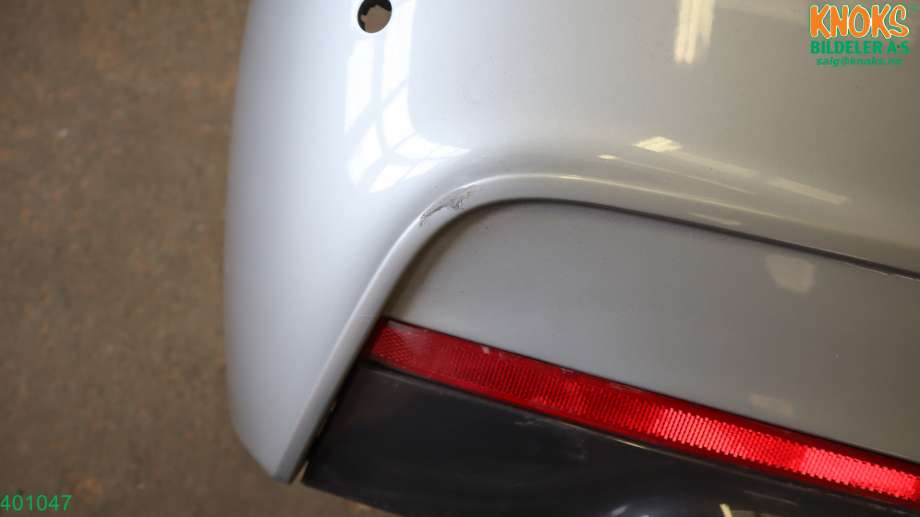 Støtfanger bak til BMW 3-Serie 2012-2018 (F30/F31/F34) (F30/F31/F34) (BMW|51 12 8 056 497|)