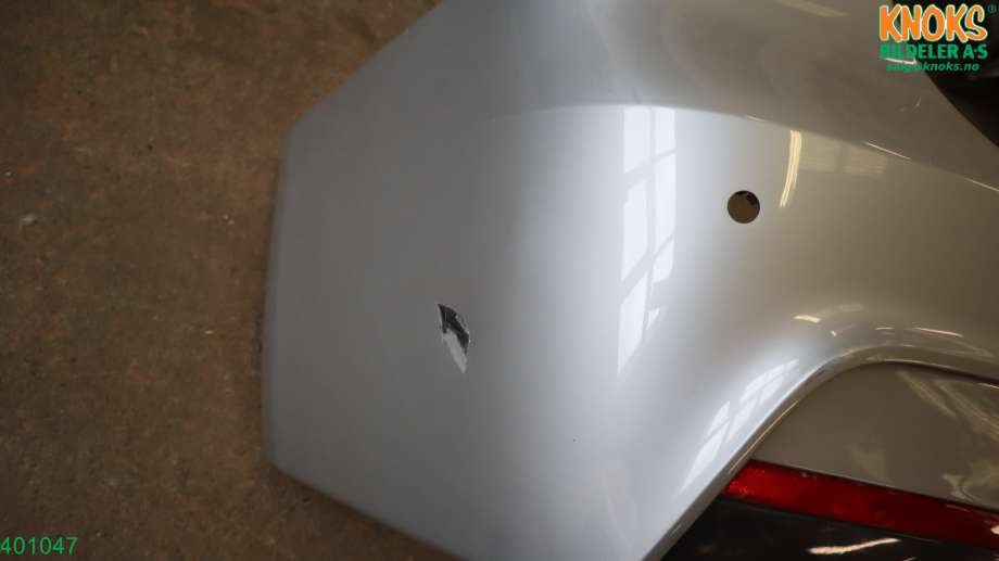 Støtfanger bak til BMW 3-Serie 2012-2018 (F30/F31/F34) (F30/F31/F34) (BMW|51 12 8 056 497|)