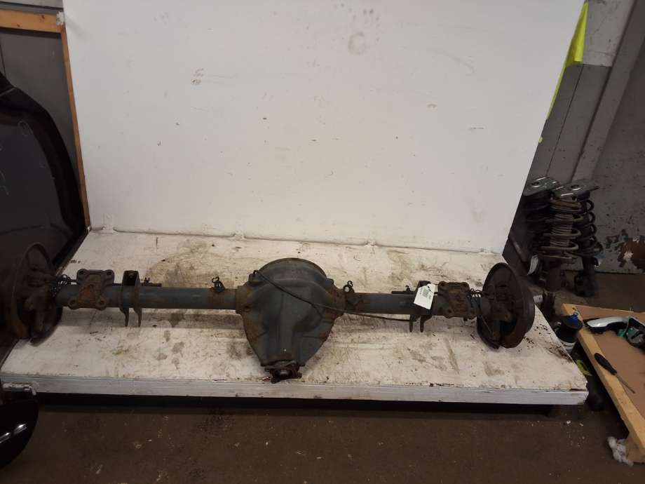 Bakaksel til VW Crafter 2011-2016 (Type I, Fase 2) (VOLKSWAGEN|2E0 501 019 AF|)