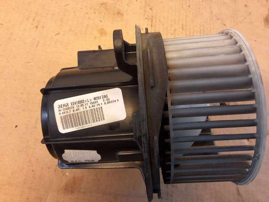 Varmeapparat motor til Mercedes C-Klasse 2007-2011 (Fase 1) (W204) (W204) (MERCEDES|A 204 820 00 08|)