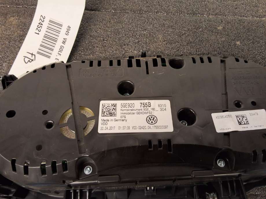 Instrumentpanel til VW e-Golf 2017-2020 (Fase 2)  (VOLKSWAGEN|5G1 920 795 B|)