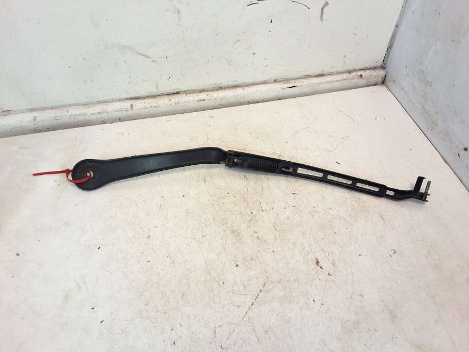 Viskerarmer frontrute til BMW 3-Serie 2005-2011 (E90/E91/E92/E93) (E90/E91/E92/E93) (BMW|61 61 9 449 914|)