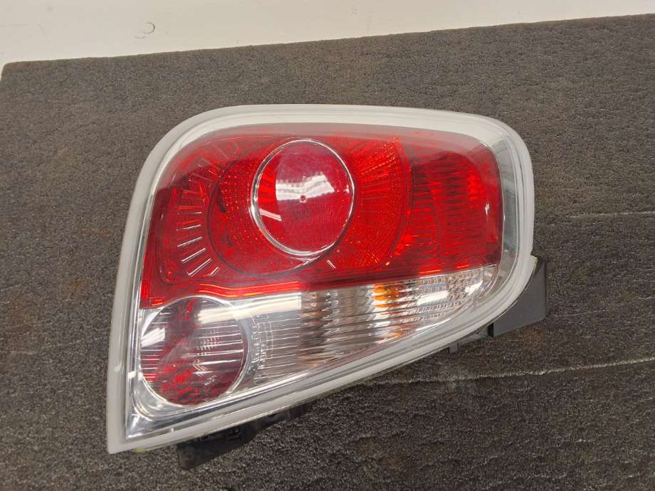 Baklykt venstre til Fiat 500 2008-2020 (FIAT|51885550|)