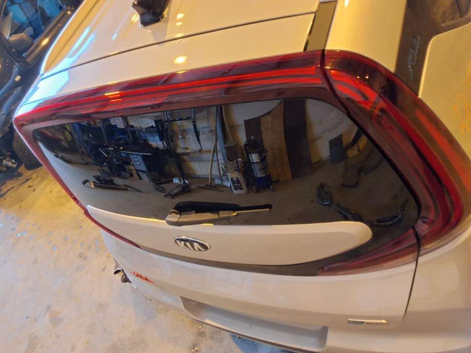 Bakluke til Kia e-Soul 2019-->> (Type III)  (KIA|)