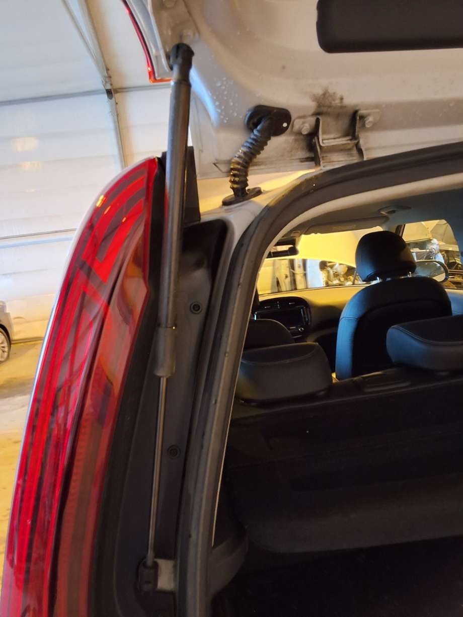 Baklukedemper til Kia e-Soul, 2019-->> (Type III) (KIA|)