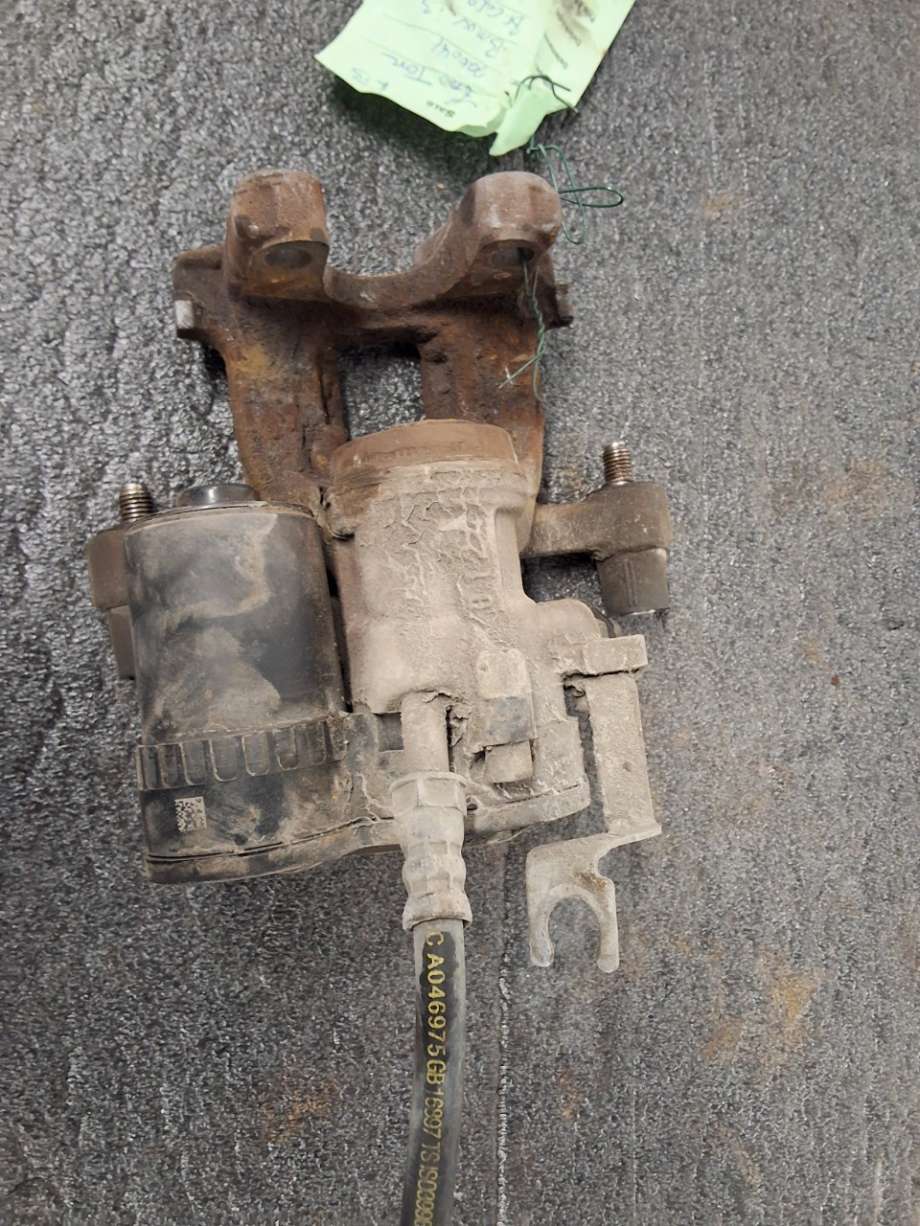 Bremsecaliper venstre bak til BMW i3 2013-2022  (BMW|34 20 6 883 026|)