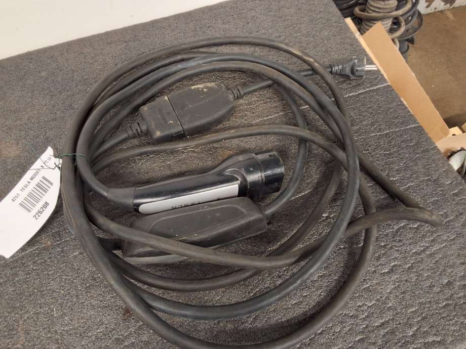 Batterilader kabel til Tesla Model X 2016-->> (TESLA|)