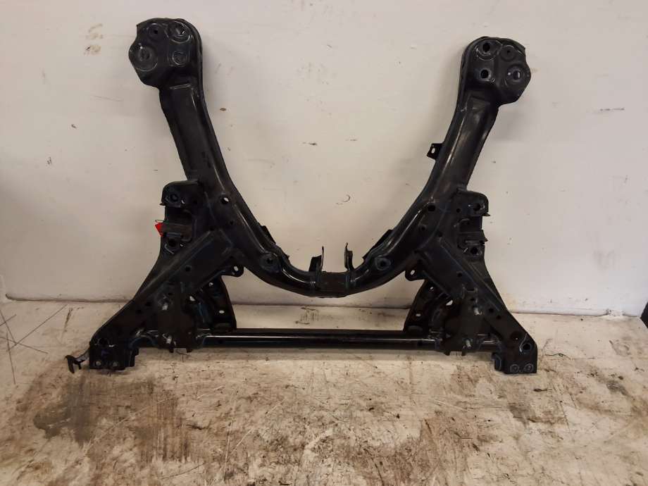 Diverse deler til Tesla Model Y 2021-2024 (Type I)  (TESLA|1044531-01-B|)