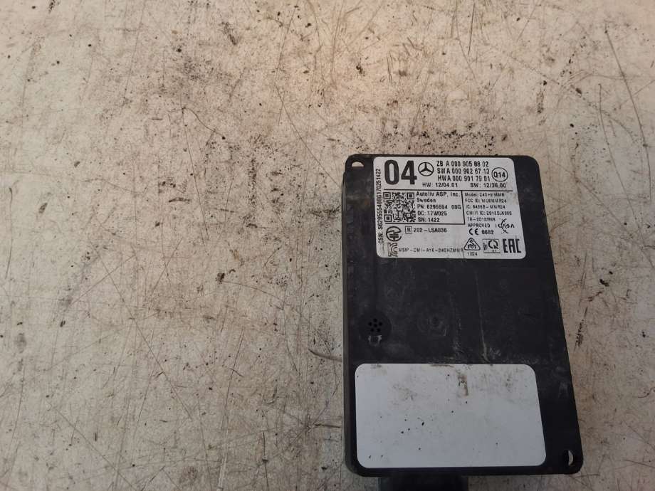 Sensor radar til Mercedes GLC 2015-2022 (X253) (X253) (MERCEDES|A 000 905 88 02|)