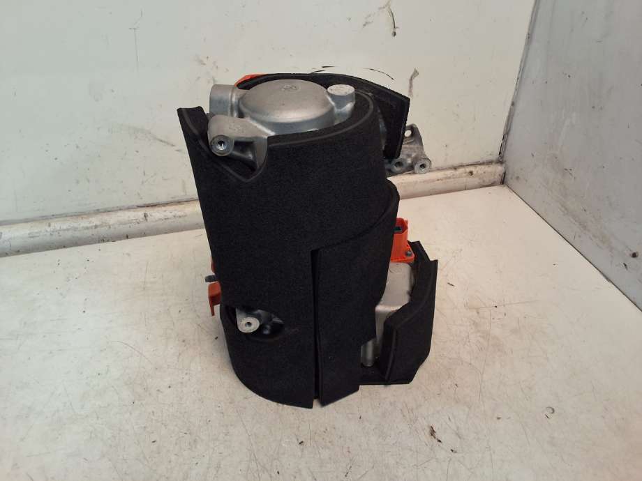 Aircondition kompressor til Tesla Model Y 2021-2024 (Type I) (TESLA|1582668-00-H|)