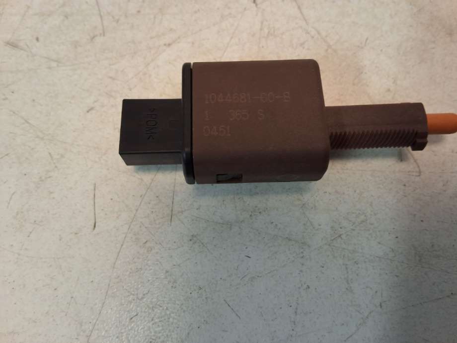 Sensor diverse til Tesla Model Y 2021-2024 (Type I)  (TESLA|1044681-00-B|)