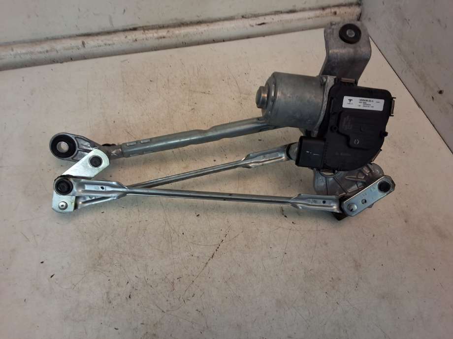 Viskermotor frontrute til Tesla Model Y 2021-2024 (Type I)  (TESLA|1658936-00-A|)