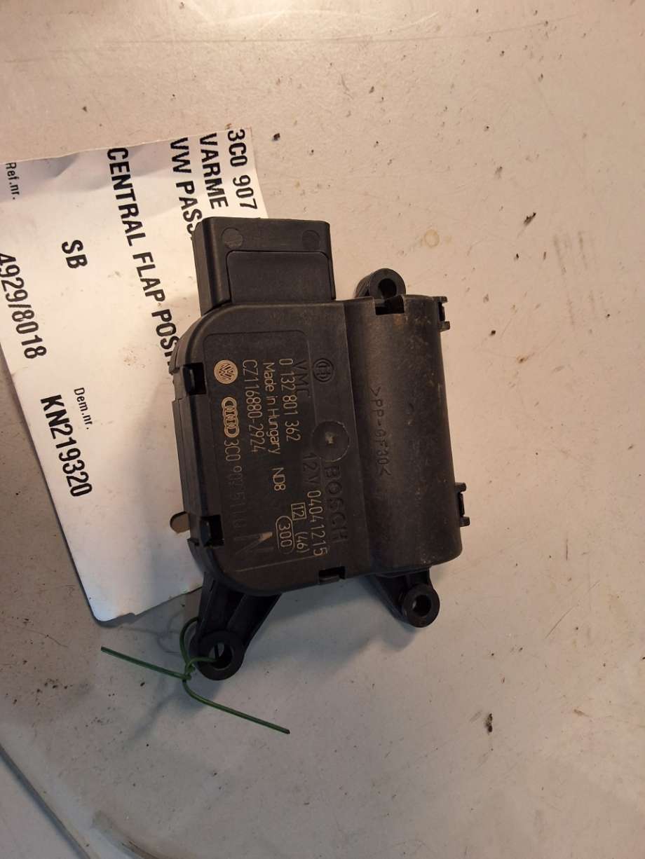Varmeapparat diverse til VW Passat, 2011-2015 (B7) (B7) (VOLKSWAGEN|3C0 907 511 Q)