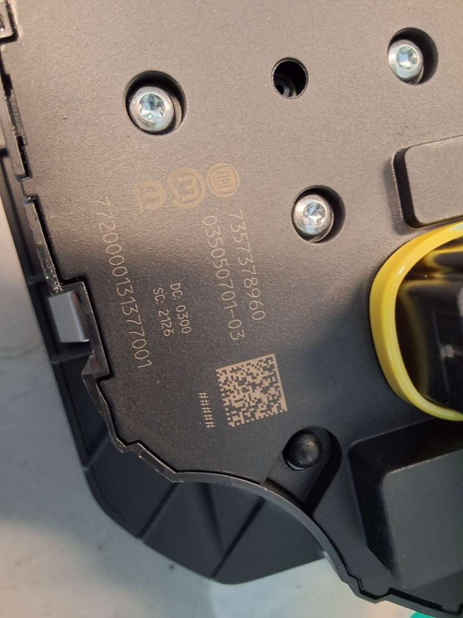 Bryter diverse til Jeep Compass 2020-->> (Type II, Fase 2)  (JEEP|8357378960|035050701-03|)
