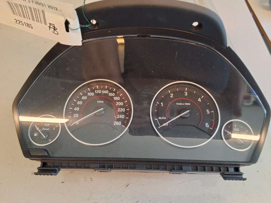 Instrumentpanel til BMW 3-Serie 2012-2018 (F30/F31/F34) (F30/F31/F34) (BMW|9325221|)