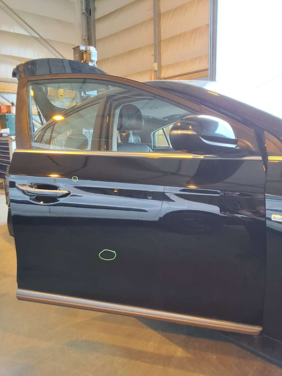 Dør høyre foran til Hyundai Ioniq Electric 2016-2019 (Fase 1)  (HYUNDAI|)