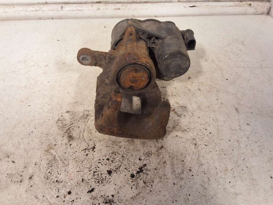 Bremsecaliper venstre bak til Peugeot Partner, 2019-->> (Type III)  (PEUGEOT|16 089 988 80)