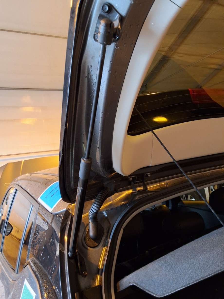 Baklukedemper til Nissan Leaf 2018-->> (Type II) (NISSAN|904515SH0B|)