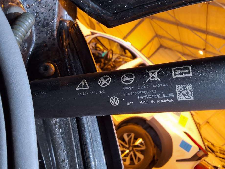 Baklukedemper til VW ID.4 2020-->> (VOLKSWAGEN|11A 827 851 B|)