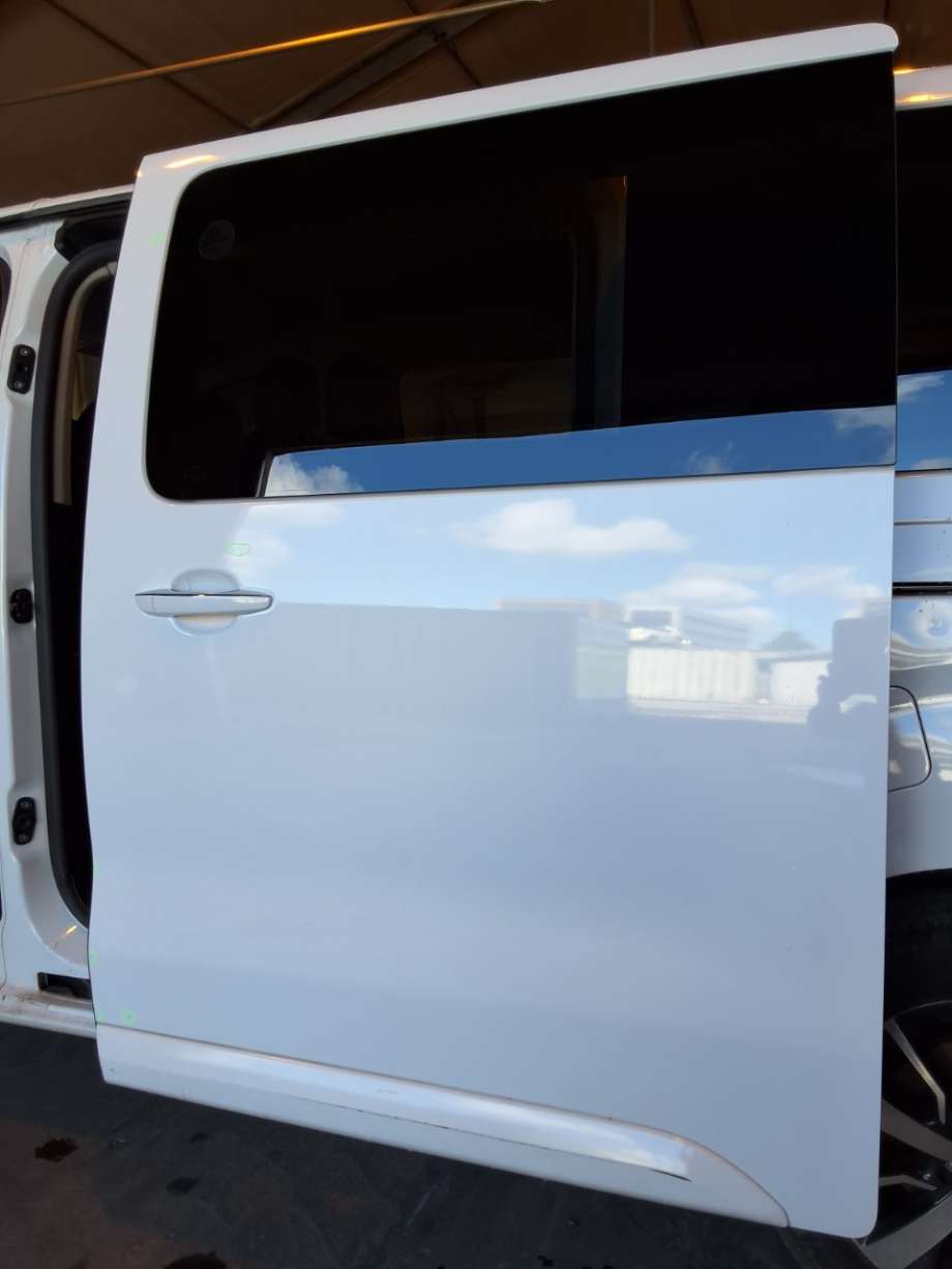 Dør venstre skyvedør til Toyota Proace, 2016-->> (Type II)  (TOYOTA|)