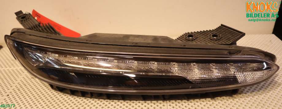 Frontlykt høyre halogen til Hyundai Kona 2021-2023 (Type I, Fase 2) (HYUNDAI|)