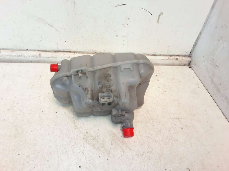 Ekspansjonstank til Audi A7 2010-2014 (Type I, Fase 1)  (AUDI|4G0 121 403 AG|)