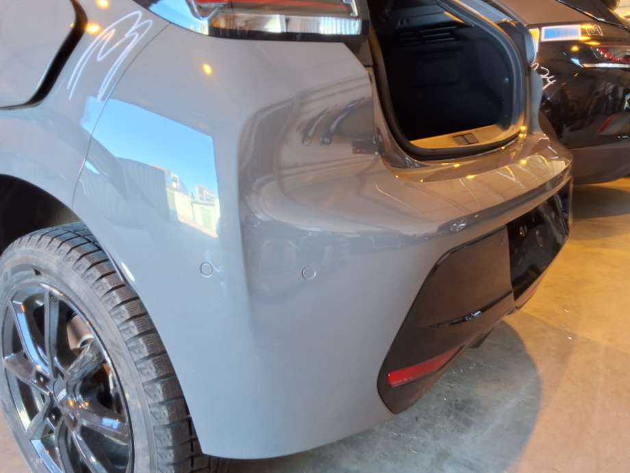Støtfanger bak til Peugeot 208 2019-->> (Type II)  (PEUGEOT|)