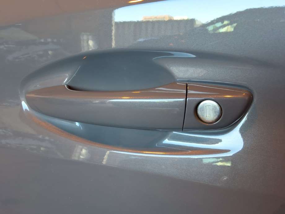 Dørhåndtak utv venstre foran til Peugeot 208, 2019-->> (Type II)  (PEUGEOT|)
