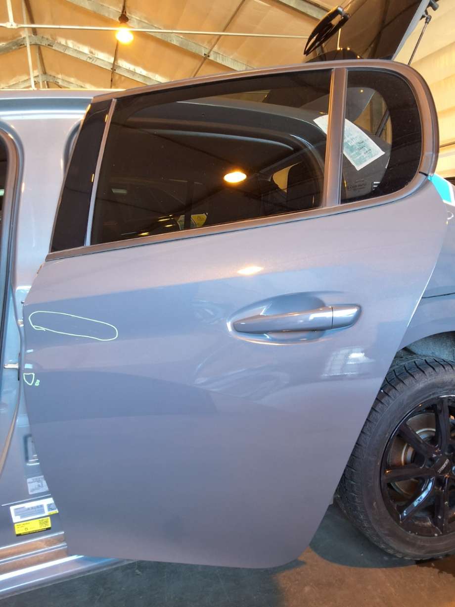 Dør venstre bak til Peugeot 208, 2019-->> (Type II)  (PEUGEOT|)