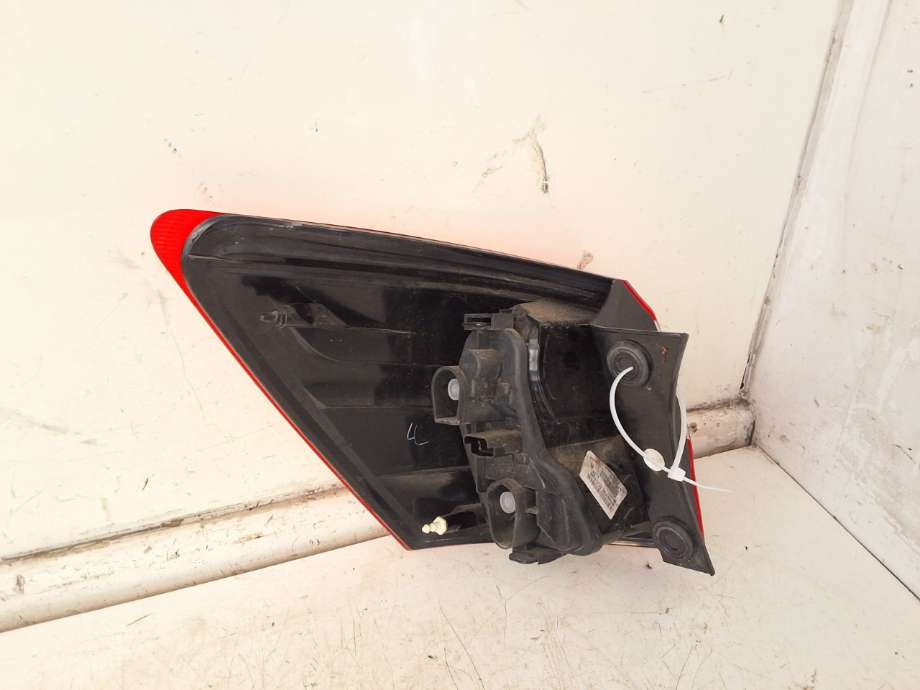 Baklykt høyre til Nissan Qashqai 2010-2014 (Type I, Fase 2)  (NISSAN|26550BR00B|)
