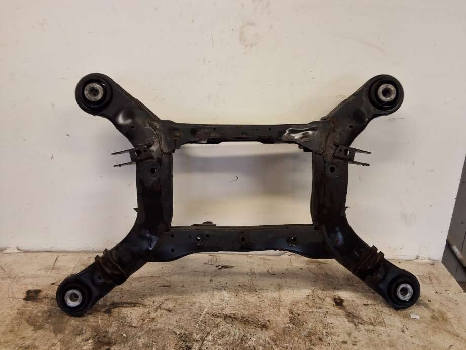 Bakaksel til Mercedes ML 2011-2015 (Fase 1) (W166) (W166) (MERCEDES|A 166 350 49 00|A 166 350 32 00|)