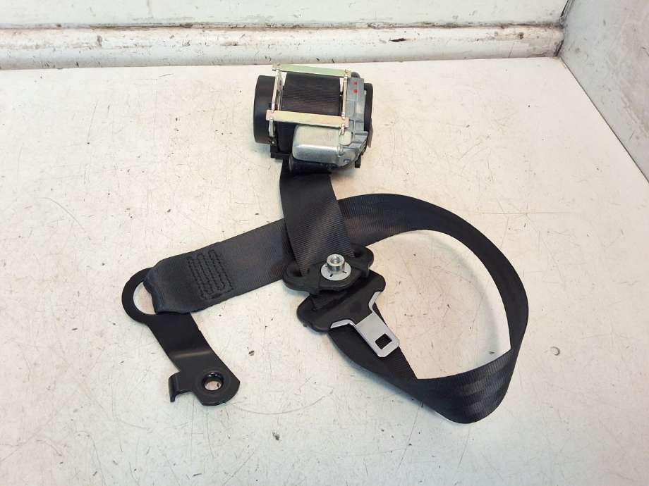 Sikkerhetsbelte foran høyre til Nissan Qashqai 2010-2014 (Type I, Fase 2)  (NISSAN|86884JD00A|86884BR00B|)