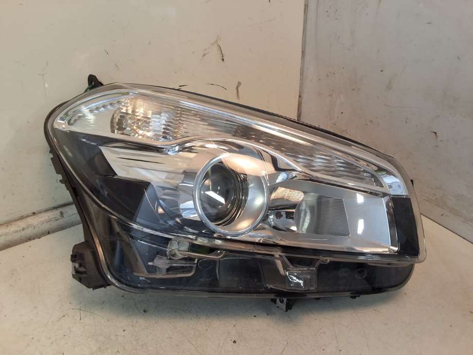 Frontlykt høyre halogen til Nissan Qashqai, 2010-2014 (Type I, Fase 2) (NISSAN|26242JD00B)