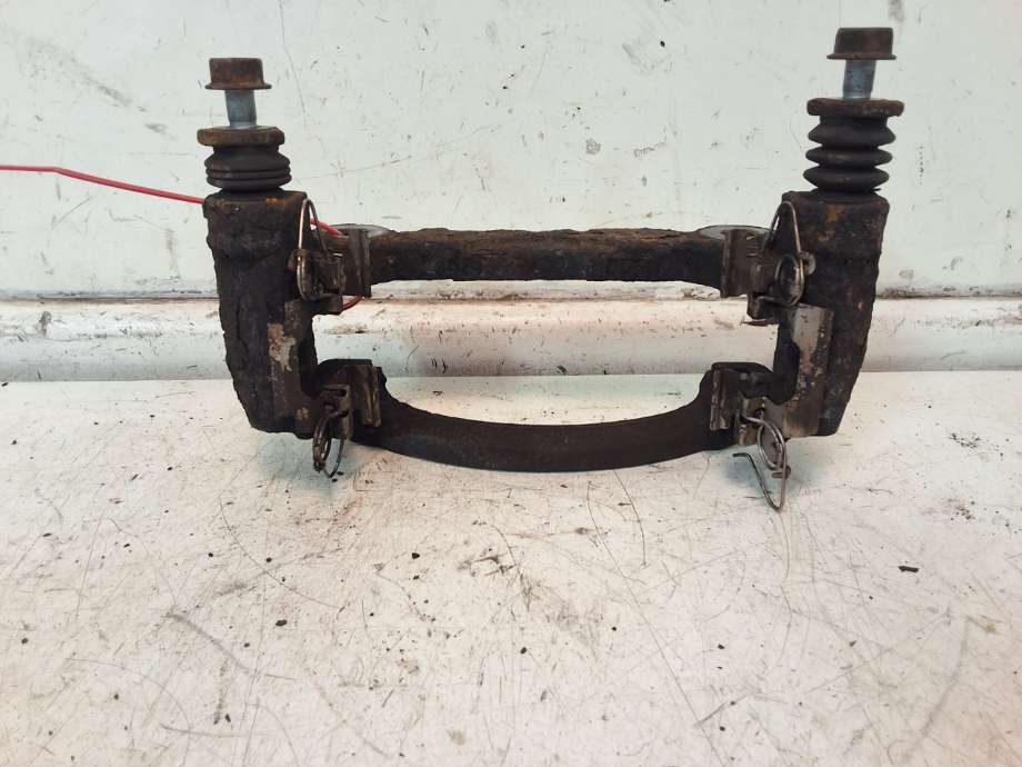 Bremsecaliper brakett til Suzuki Vitara 2015-->> (Type IV)  (SUZUKI|55102-61M01-999|)