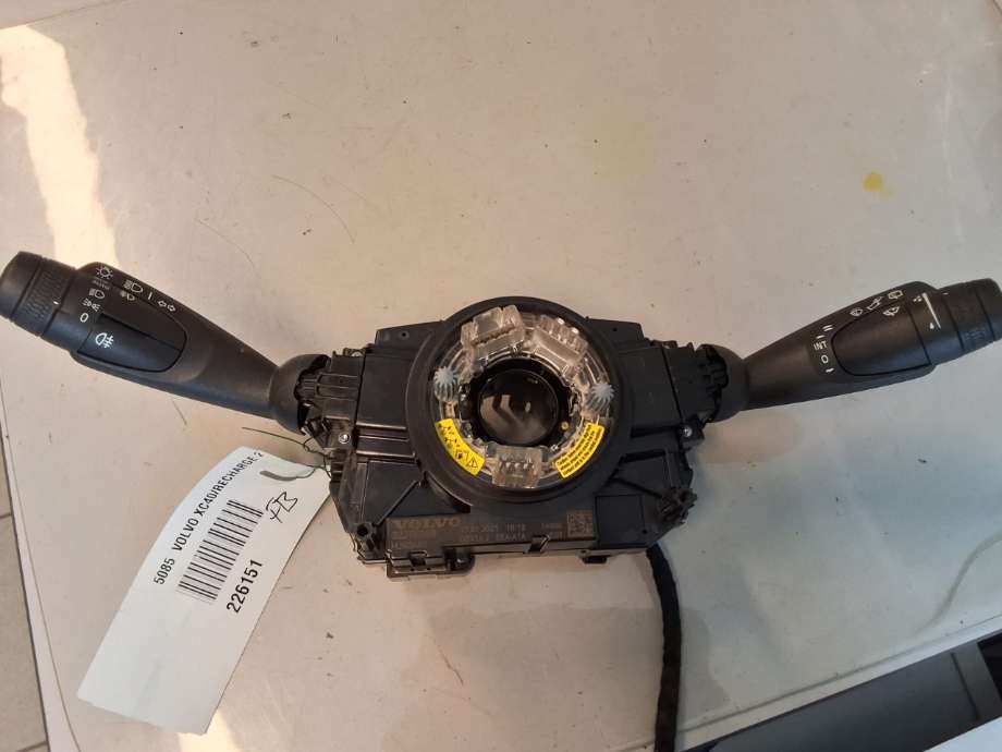 Bryter combi til Volvo XC40, 2018-2024  (VOLVO|32275369)