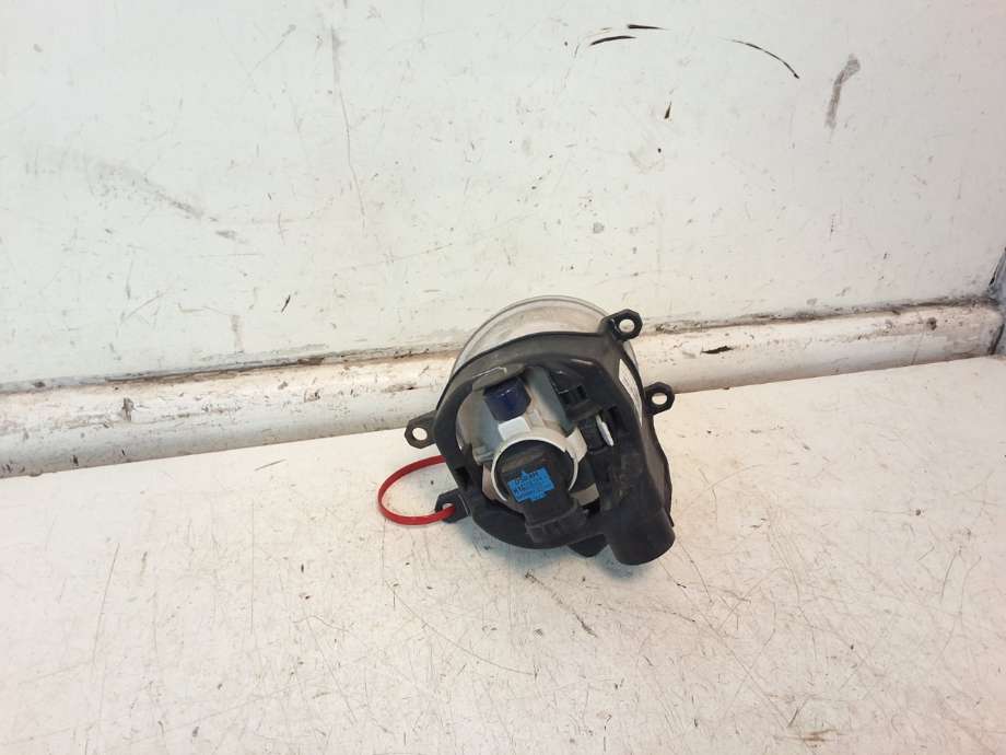 Tåkelykt venstre foran til Toyota Yaris 2012-2014 (Type III, Fase 1)  (TOYOTA|8122002110|)