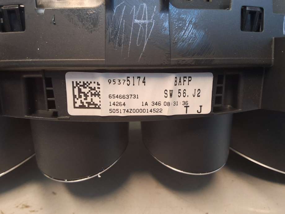 Instrumentpanel til Opel Mokka 2012-2016 (Type I, Fase 1)  (OPEL|95375174|)