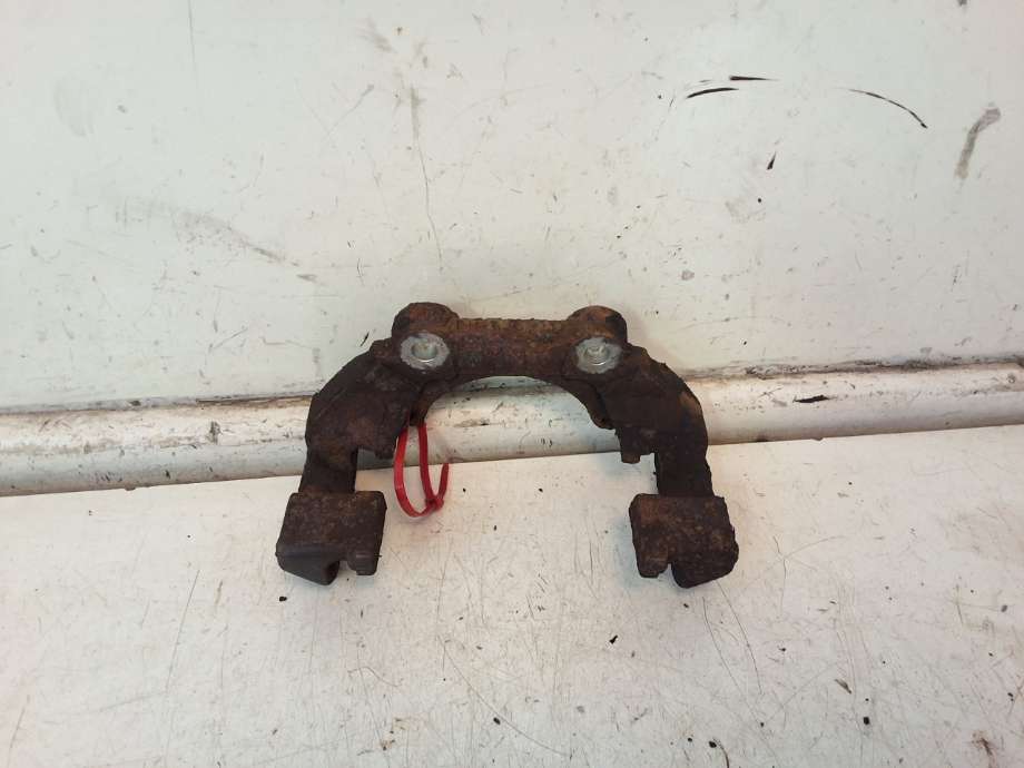 Bremsecaliper brakett til Citroën DS5, 2012-2017  (CITROEN|98 346 278 80)