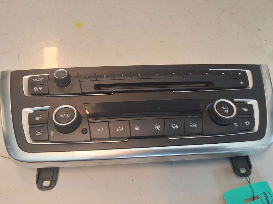 Varmeapparat betjening til BMW 3-Serie 2012-2018 (F30/F31/F34) (F30/F31/F34) (BMW|64 11 9 287 341|)