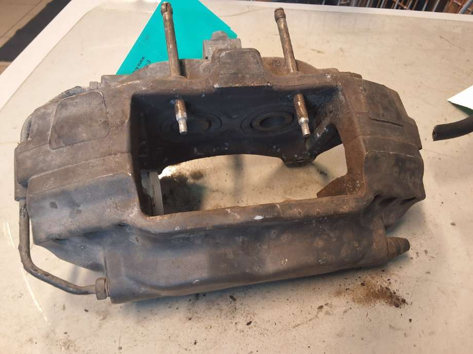 Bremsecaliper høyre bak til Tesla Model S, 2016-2021 (Fase 2)  (TESLA|)