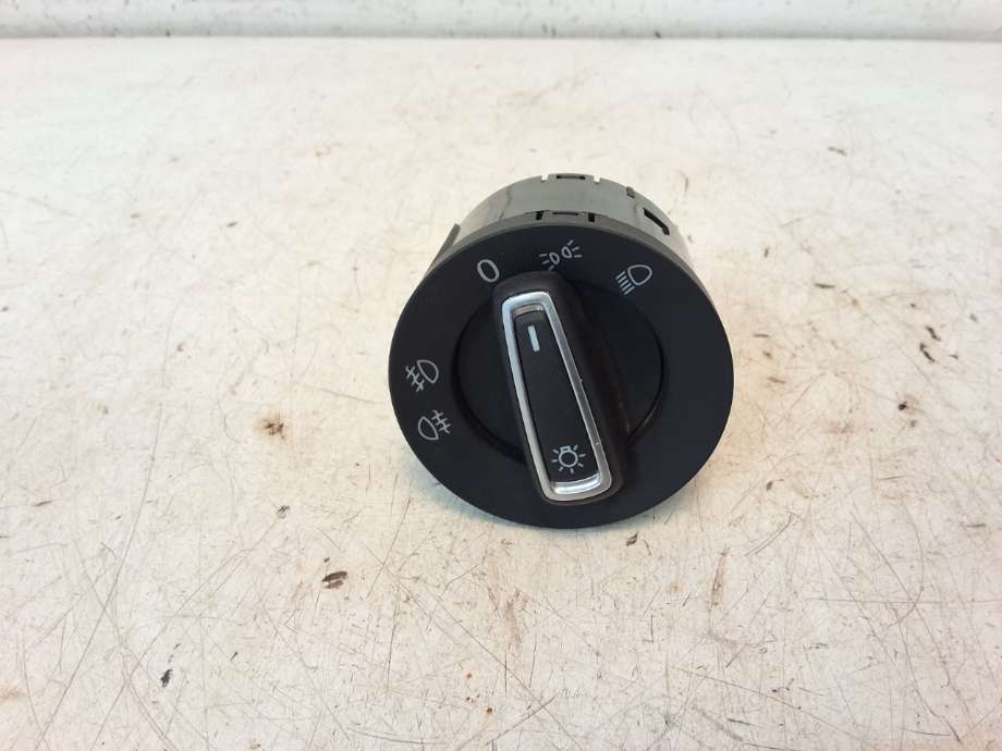 Bryter lys til VW Polo, 2014-2017 (Type V, Fase 2)  (VOLKSWAGEN|)