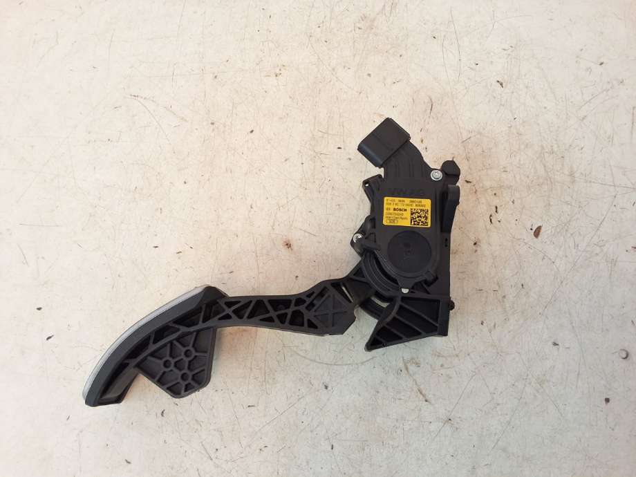 Pedal gass til VW Polo, 2014-2017 (Type V, Fase 2)  (VOLKSWAGEN|6C1 721 503 C)