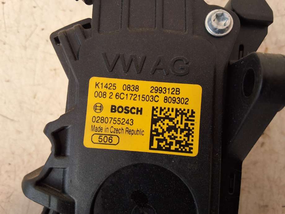 Pedal gass til VW Polo 2014-2017 (Type V, Fase 2)  (VOLKSWAGEN|6C1 721 503 C|)