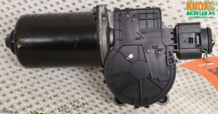 Viskermotor frontrute til Mazda 3 2006-2009 (Type I, Fase 2)  (BN8V-67-340|)