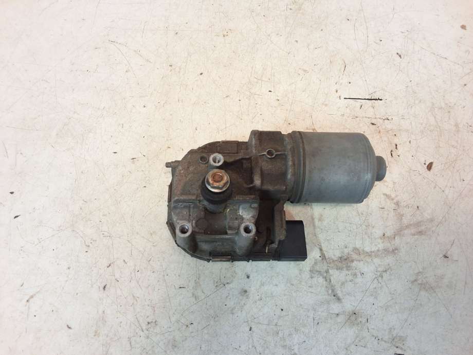 Viskermotor frontrute til Audi A3, 2012-2016 (Type III, Fase 1)  (AUDI|8V1 955 023 D)
