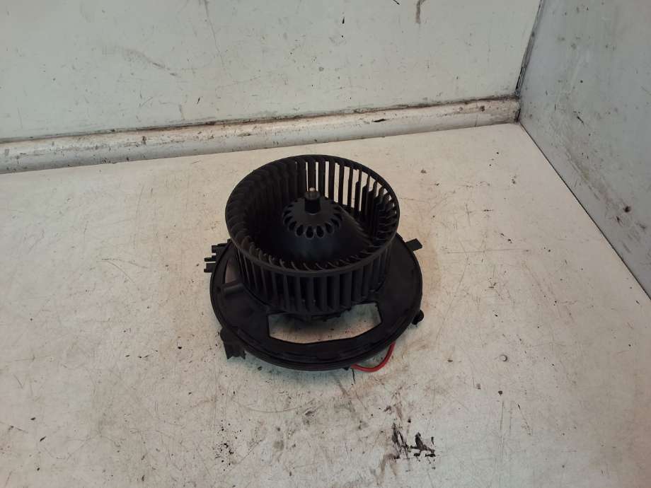 Varmeapparat motor til Audi A3 2012-2016 (Type III, Fase 1) (AUDI|5Q1 819 021 H|5Q1 819 021 B|)
