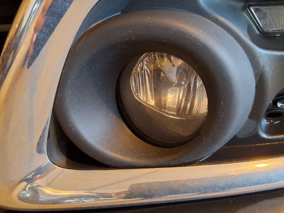 Tåkelykt venstre foran til Renault Captur, 2013-2020 (Type I)  (RENAULT|)