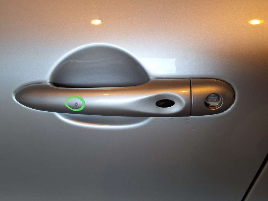 Dørhåndtak utv venstre foran til Renault Captur, 2013-2020 (Type I)  (RENAULT|)