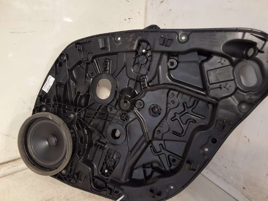 Ruteheis til Volvo V60 / V60 CC, 2018-->> (Type II)  (VOLVO|)