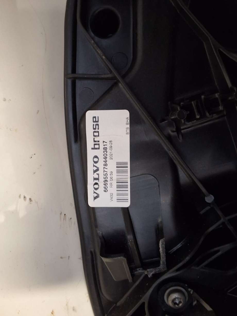 Ruteheis til Volvo V60 / V60 CC 2018-->> (Type II)  (VOLVO|)